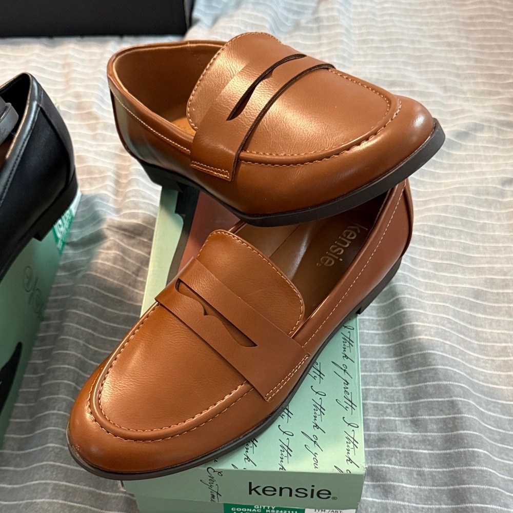 Kensie women’s Loafers